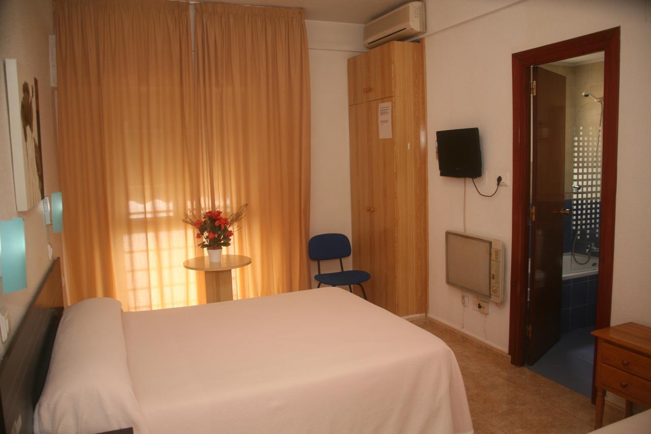 Hostal El Altet Exterior foto